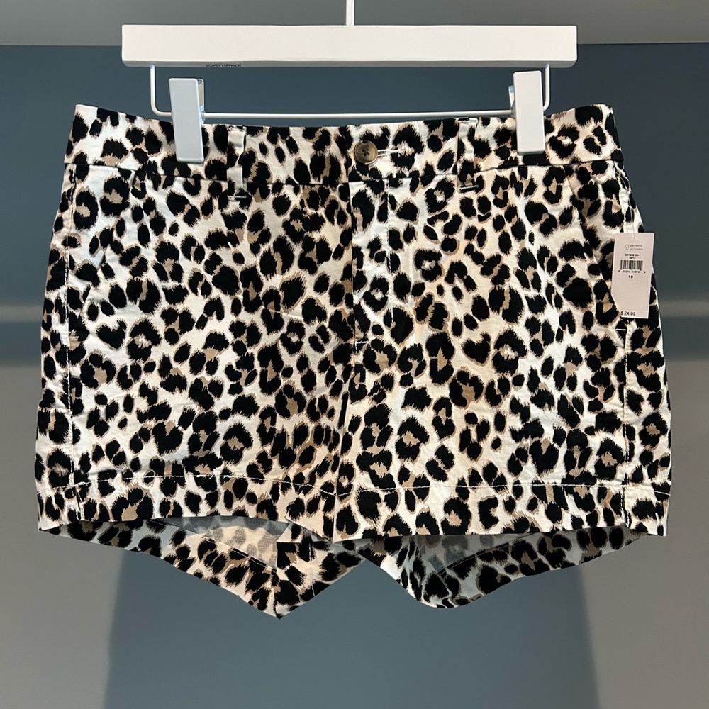 NWT Old Navy leopard Everyday Shorts. Size 10. Midrise. 3.5 inch inseam. NEW! - Picture 10 of 11